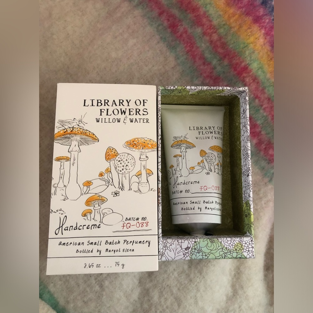 Library of Flowers by Margot elena 2.65oz hand Creme in willow & water